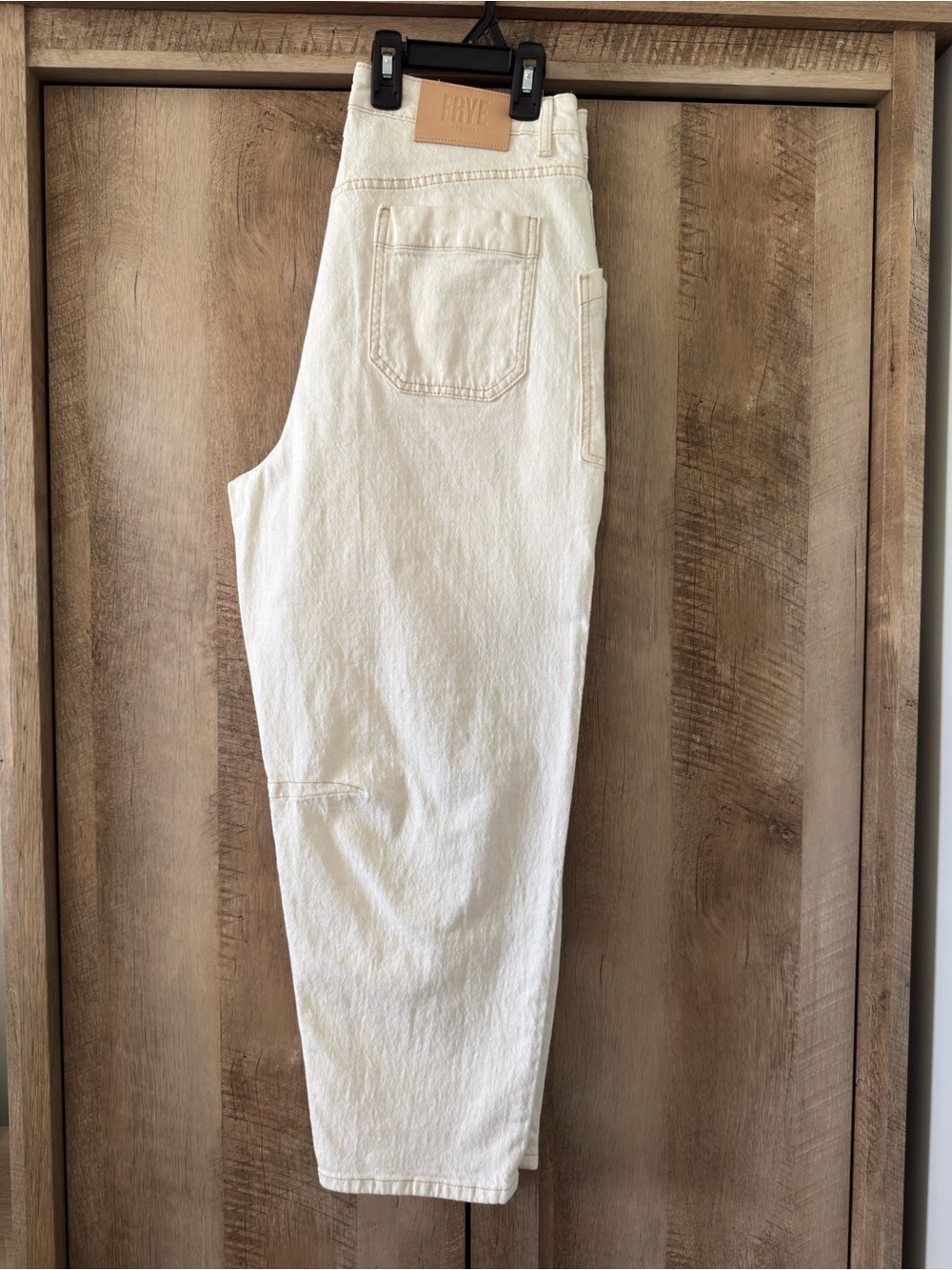 Frye Women’s Barrel Jean